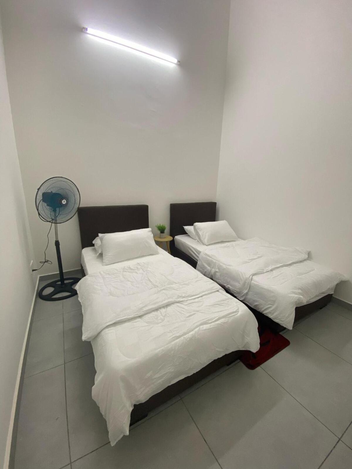 Lekiu Homestay - 5Mins To Klebang Beach 말라카 외부 사진