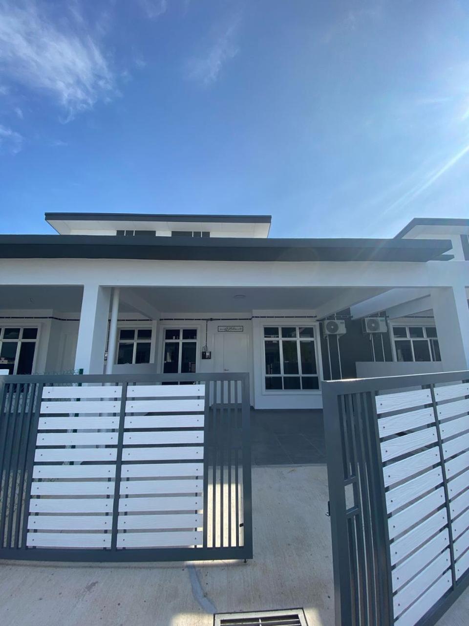 Lekiu Homestay - 5Mins To Klebang Beach 말라카 외부 사진