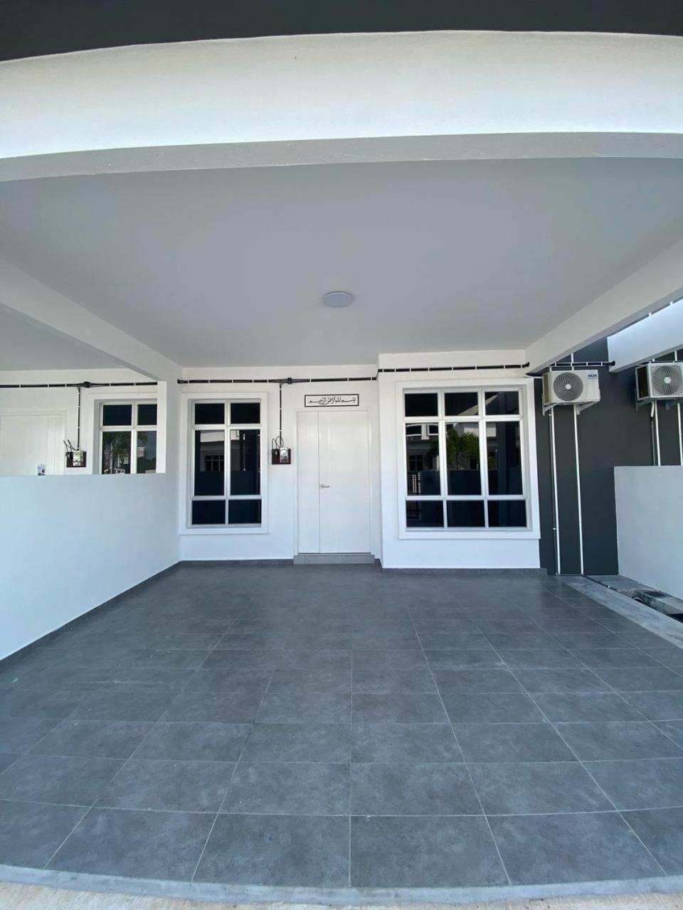 Lekiu Homestay - 5Mins To Klebang Beach 말라카 외부 사진